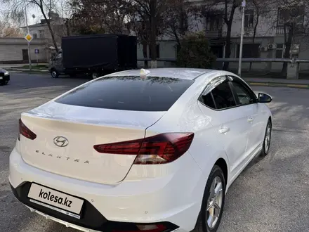 Hyundai Elantra 2020 года за 5 999 990 тг. в Шымкент – фото 17