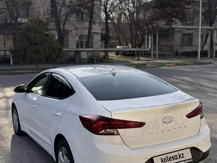 Hyundai Elantra 2020 года за 5 999 990 тг. в Шымкент – фото 18