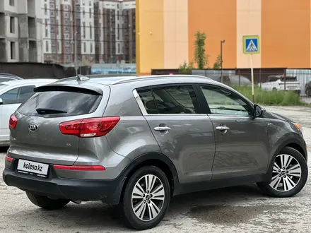 Kia Sportage 2015 года за 7 500 000 тг. в Актобе – фото 4