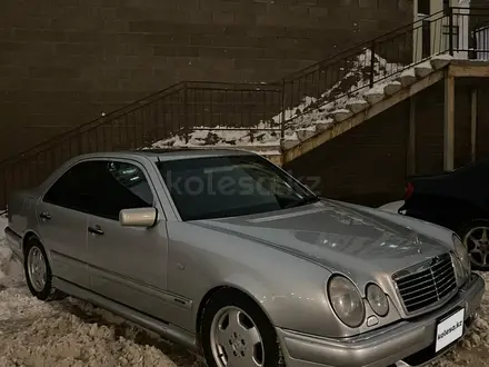Mercedes-Benz E 280 1998 года за 4 800 000 тг. в Семей