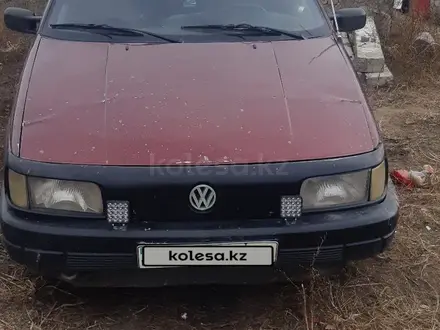 Volkswagen Passat 1992 года за 750 000 тг. в Бородулиха – фото 6