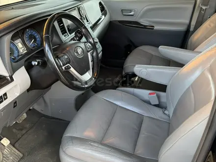 Toyota Sienna 2016 года за 8 888 888 тг. в Актау – фото 5