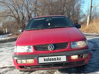 Volkswagen Passat 1994 годаfor1 800 000 тг. в Семей