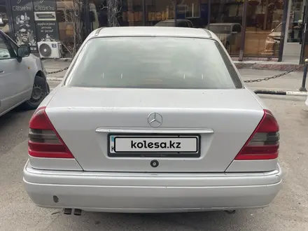Mercedes-Benz C 280 1997 года за 2 600 000 тг. в Алматы – фото 4