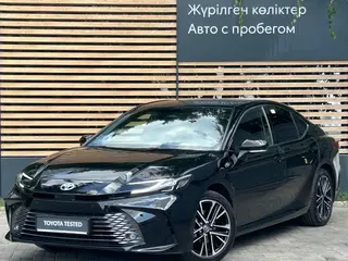 Toyota Camry Luxe eCVT
