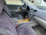 Toyota Camry 2007 годаүшін5 500 000 тг. в Актау – фото 2