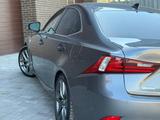 Lexus IS 200t 2017 годаүшін7 700 000 тг. в Астана – фото 2