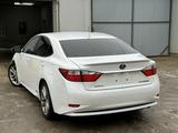 Lexus ES 300h 2014 годаүшін9 800 000 тг. в Атырау – фото 4