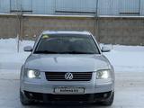 Volkswagen Passat 2001 годаүшін2 700 000 тг. в Уральск