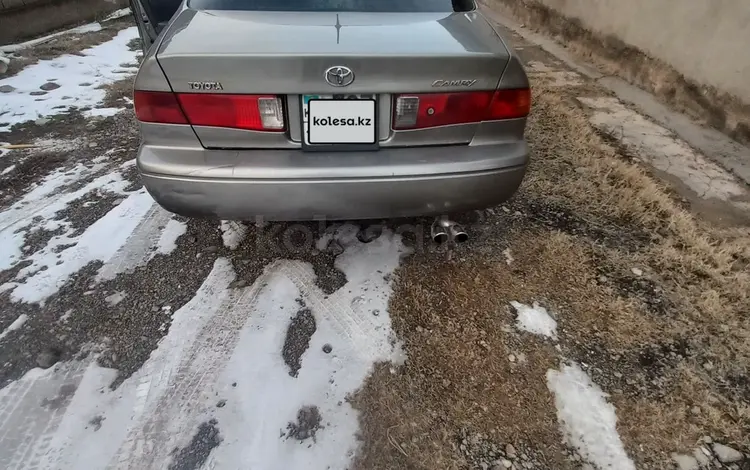 Toyota Camry 2001 годаfor3 700 000 тг. в Шымкент