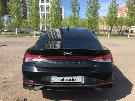 Hyundai Elantra 2022 года за 10 700 000 тг. в Астана – фото 7