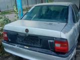 Opel Vectra 1993 года за 290 000 тг. в Отеген-Батыр – фото 3