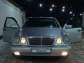 Mercedes-Benz E 240 1997 года за 2 800 000 тг. в Бауыржана Момышулы