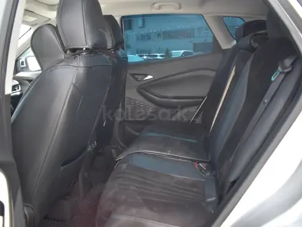 Chevrolet Tracker Premier 2024 года за 8 590 000 тг. в Алматы – фото 14