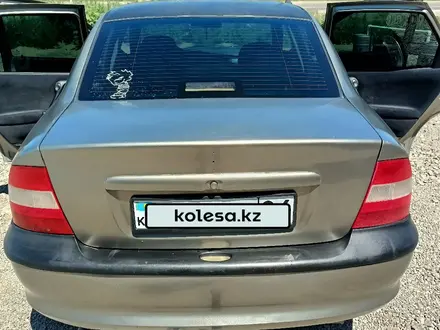 Opel Vectra 1997 года за 1 600 000 тг. в Актобе – фото 18