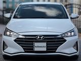 Hyundai Elantra 2019 года за 9 500 000 тг. в Актау – фото 2