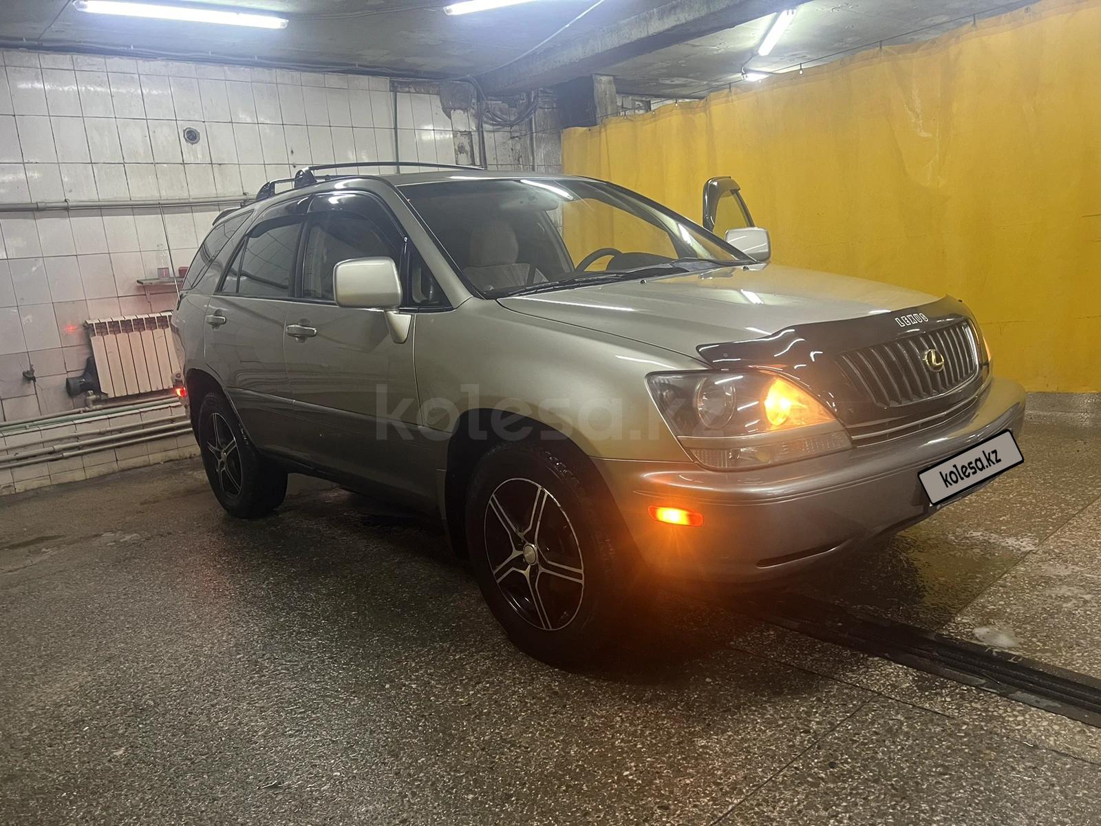 Lexus RX 300 1999 г.