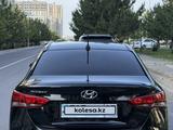 Hyundai Accent 2021 года за 7 900 000 тг. в Шымкент – фото 3