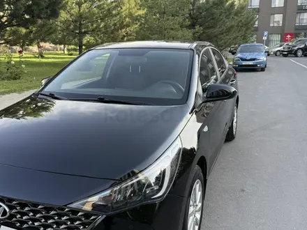 Hyundai Accent 2021 года за 7 900 000 тг. в Шымкент – фото 2