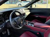 Lexus RX 500h 2023 годаүшін40 000 000 тг. в Актобе – фото 5