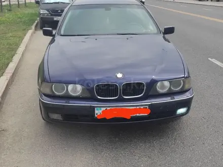 BMW 528 1997 года за 2 700 000 тг. в Астана