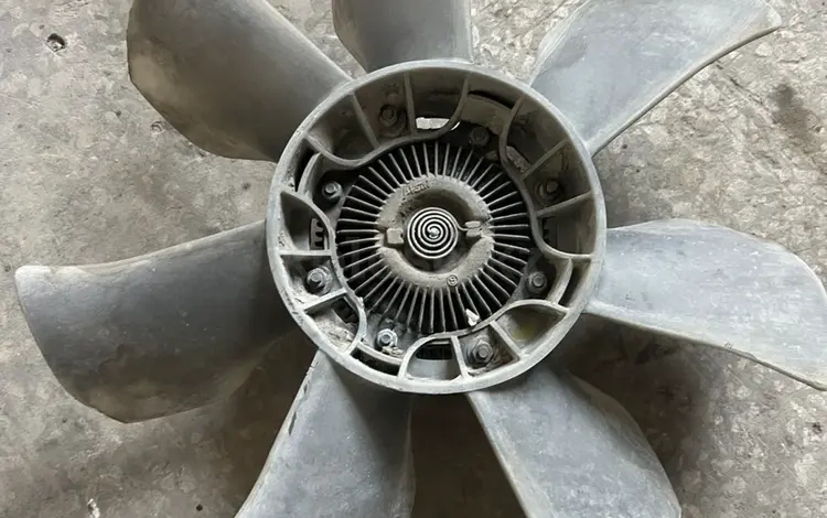 Вискомуфта вентилятор на тайота эстима люсида эмина за 15 000 тг. в Караганда