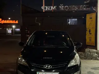 Hyundai Accent, 2015