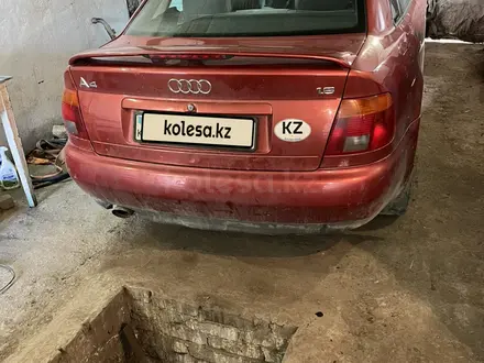 Audi A4 1998 года за 1 500 000 тг. в Денисовка