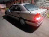 Mercedes-Benz C 180 1994 годаfor1 600 000 тг. в Астана