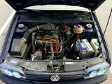 Volkswagen Golf 1994 года за 1 400 000 тг. в Шымкент