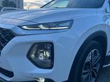 Hyundai Santa Fe 2020 года за 11 000 000 тг. в Усть-Каменогорск – фото 4