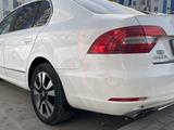 Skoda Superb 2013 года за 6 000 000 тг. в Алматы – фото 4