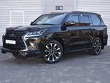 Lexus LX 570 2021 года за 55 000 000 тг. в Астана