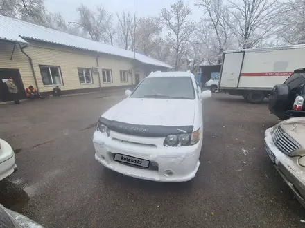 Nissan R'nessa 1998 года за 2 000 000 тг. в Алматы