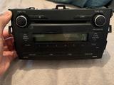 Оригинальную автомагнитолу на тойоту короллу 140 кузов за 15 000 тг. в Астана