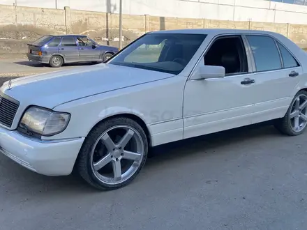 Mercedes-Benz S 280 1995 года за 2 700 000 тг. в Атырау – фото 3