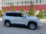 Toyota Land Cruiser Prado 2012 года за 15 400 000 тг. в Алматы – фото 2