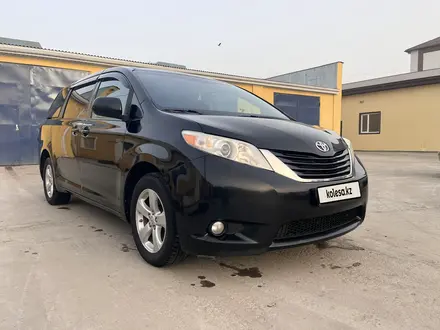 Toyota Sienna 2011 года за 11 300 000 тг. в Атырау – фото 25