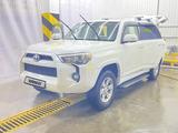Toyota 4Runner 2010 годаүшін11 000 000 тг. в Атырау – фото 2