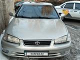 Toyota Camry 2001 годаүшін3 700 000 тг. в Алматы – фото 2