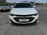 Chevrolet Malibu 2021 года за 11 000 000 тг. в Караганда – фото 2