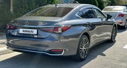 Lexus ES 250 2022 года за 23 000 000 тг. в Актау – фото 4