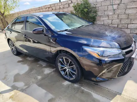 Toyota Camry 2017 года за 8 300 000 тг. в Актау – фото 3