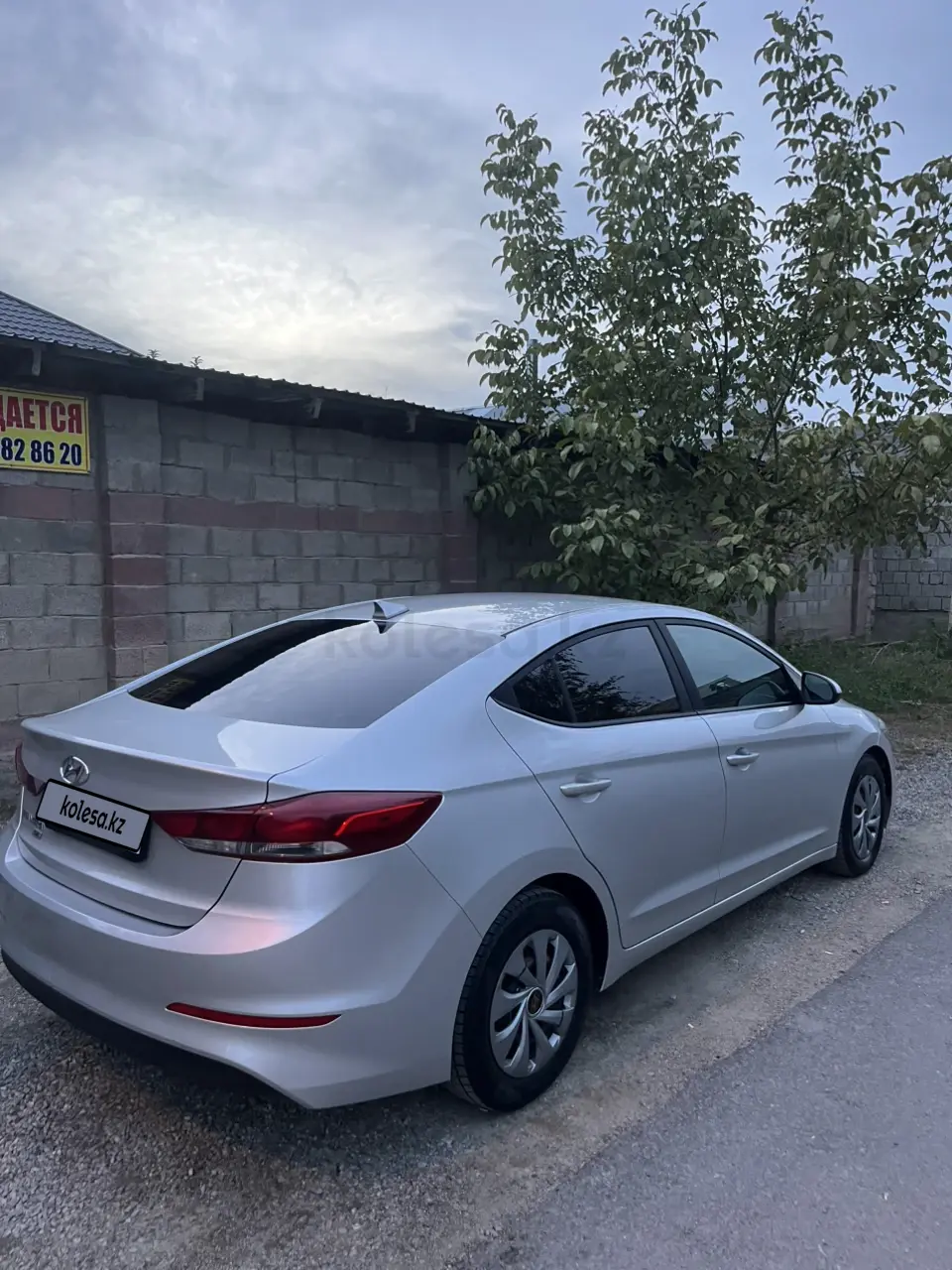 Hyundai Elantra, 2017