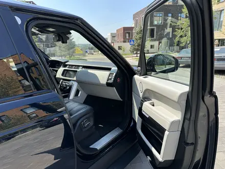 Land Rover Range Rover 2013 года за 16 299 000 тг. в Алматы – фото 9