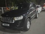 Jeep Grand Cherokee 2012 года за 13 000 000 тг. в Алматы