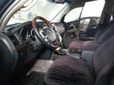 Toyota Land Cruiser 2014 годаүшін22 500 000 тг. в Астана