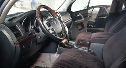Toyota Land Cruiser 2014 года за 22 500 000 тг. в Астана
