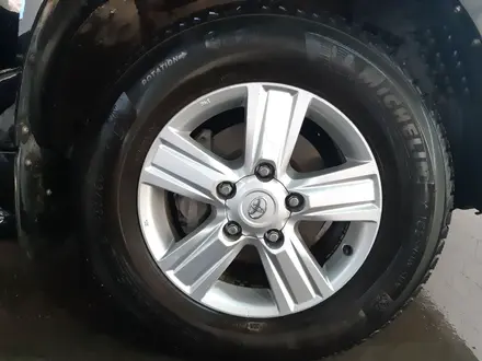 Toyota Land Cruiser 2014 года за 22 500 000 тг. в Астана – фото 2