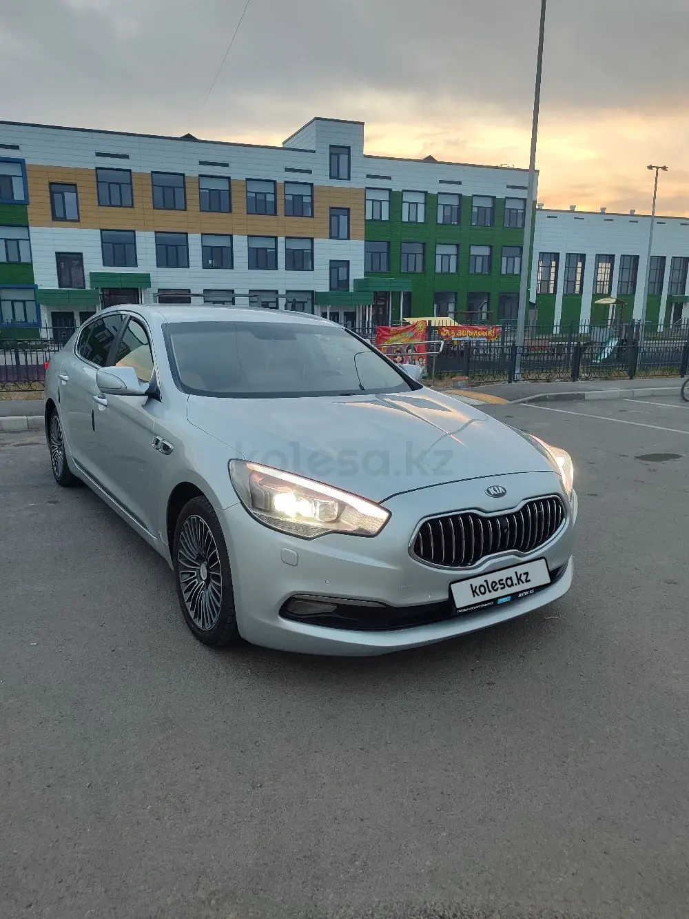 Kia Quoris, 2013
